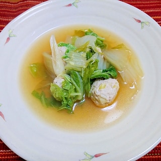 鶏団子と白菜スープ